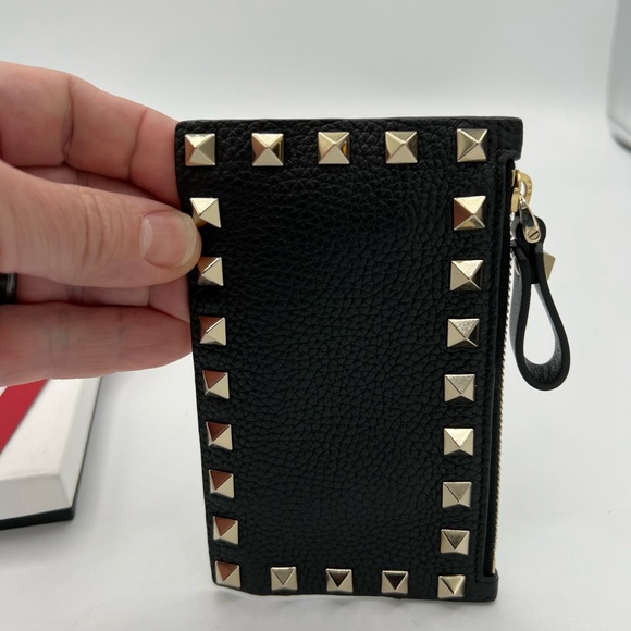 Valentino Garavani Rockstud Leather Coin Purse & Card Case - Picture 7 of 8